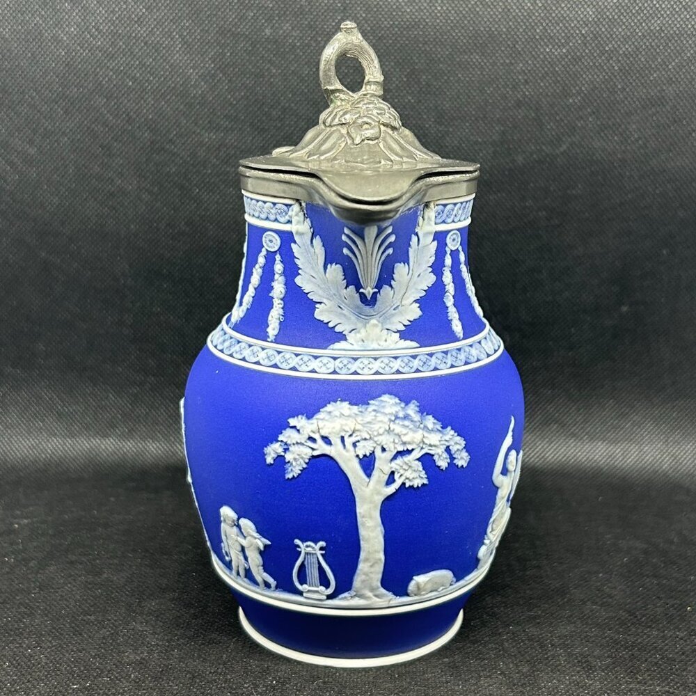Antique Wedgwood Jasperware rope handled jug/pitcher c. Late 1800s- early 1900’s - Picture 3 of 15